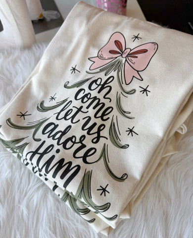 Bow tree Oh come let us adore him tee