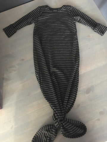 Baby gown ~black and charcoal stripe